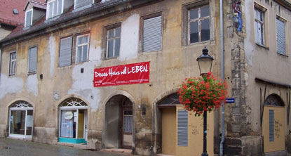 Sanierungsbedürftiges Gebäude in Naumburg (Saale)